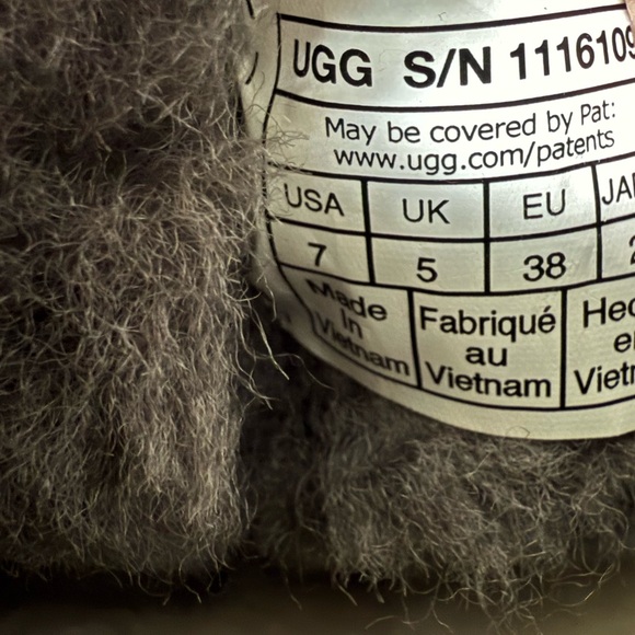 UGG Womens Classic Ultra Mini Booties - Picture 11 of 13